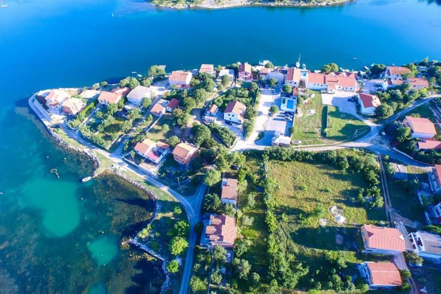 Apartma & Tisno